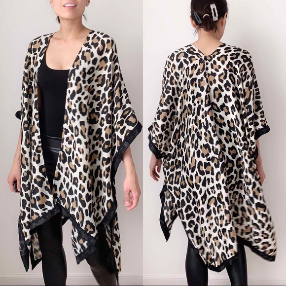 FALL Leopard print Kimono - Picture 3 of 5